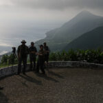 Vizmigging on Lanyu (image by Dave Farrow)