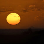 Sunset over Kuai (image by Pete Morris)