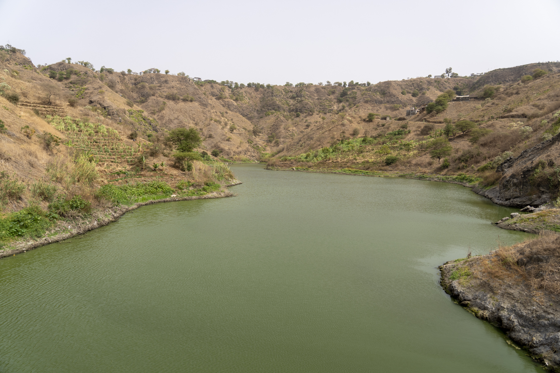 Barragem de Faveta on Santiago (image by Mark Beaman)