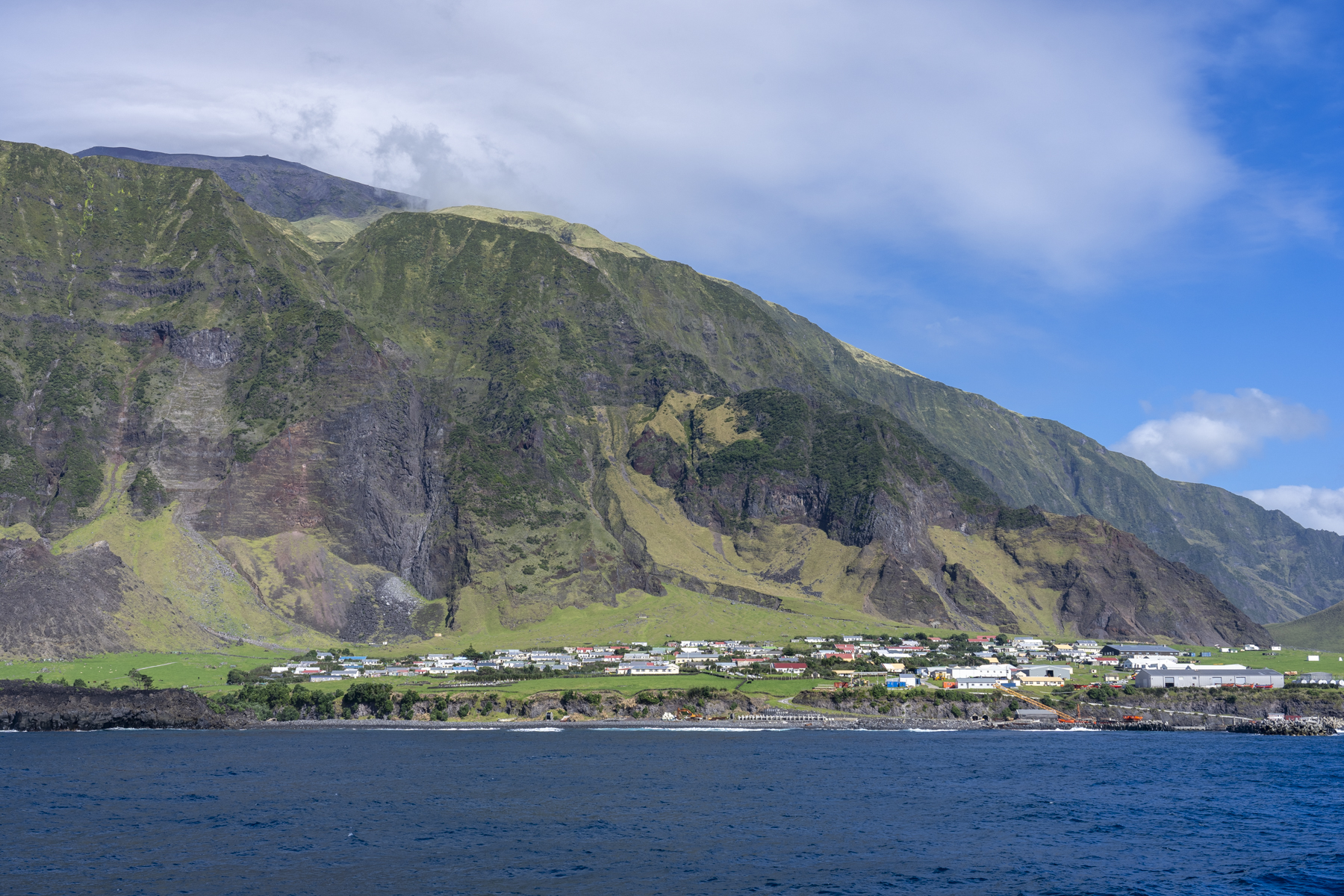 Edinburgh of the Seven Seas, Tristan da Cunha (image by Mark Beaman)
