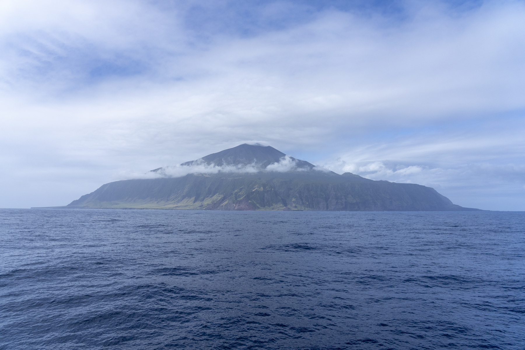 Tristan da Cunha (image by Mark Beaman)