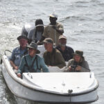 Boat trip at Loango (image by Suzanne Bonmarchand)
