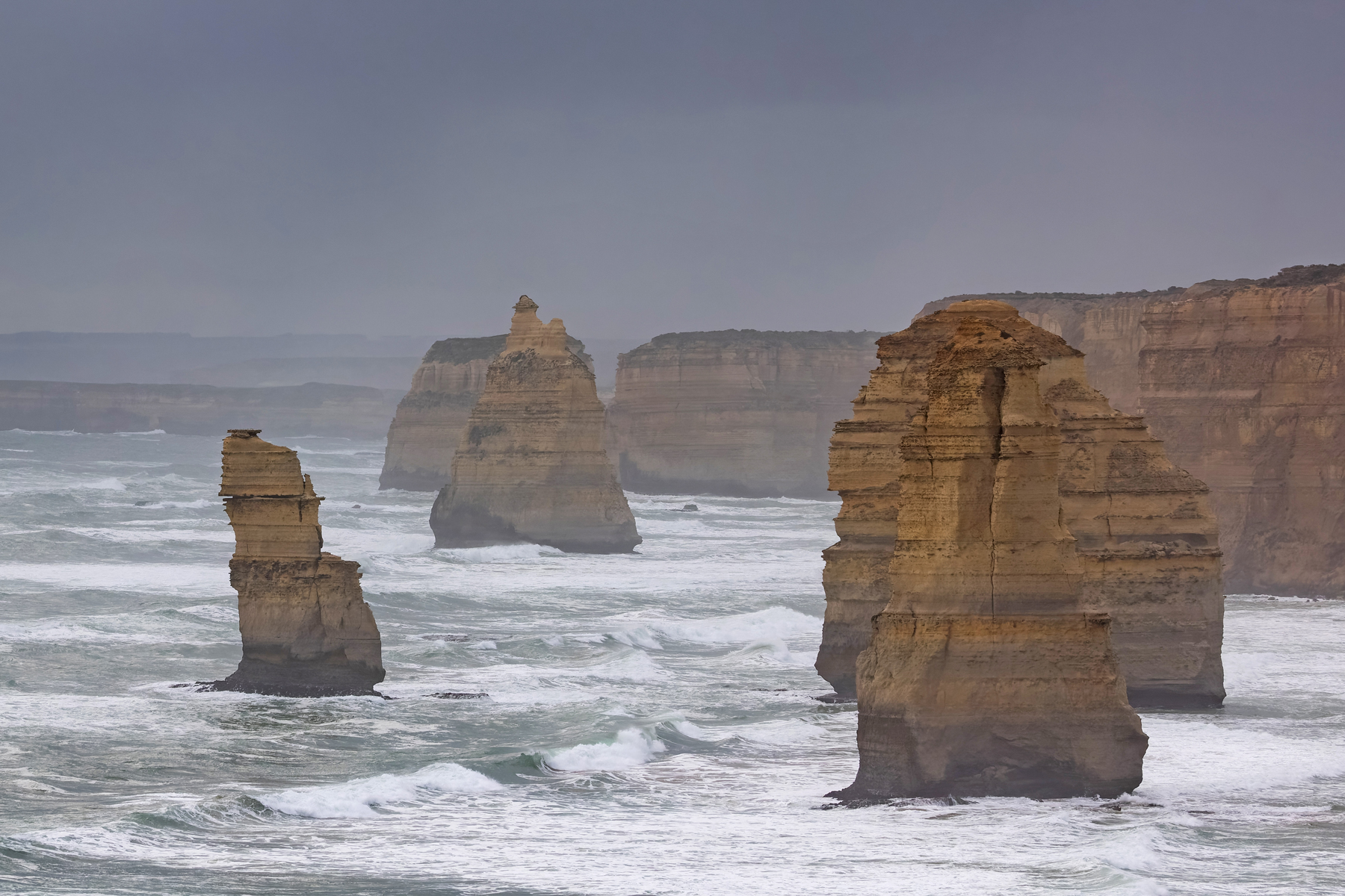 Twelve Apostles (image by Mike Watson)