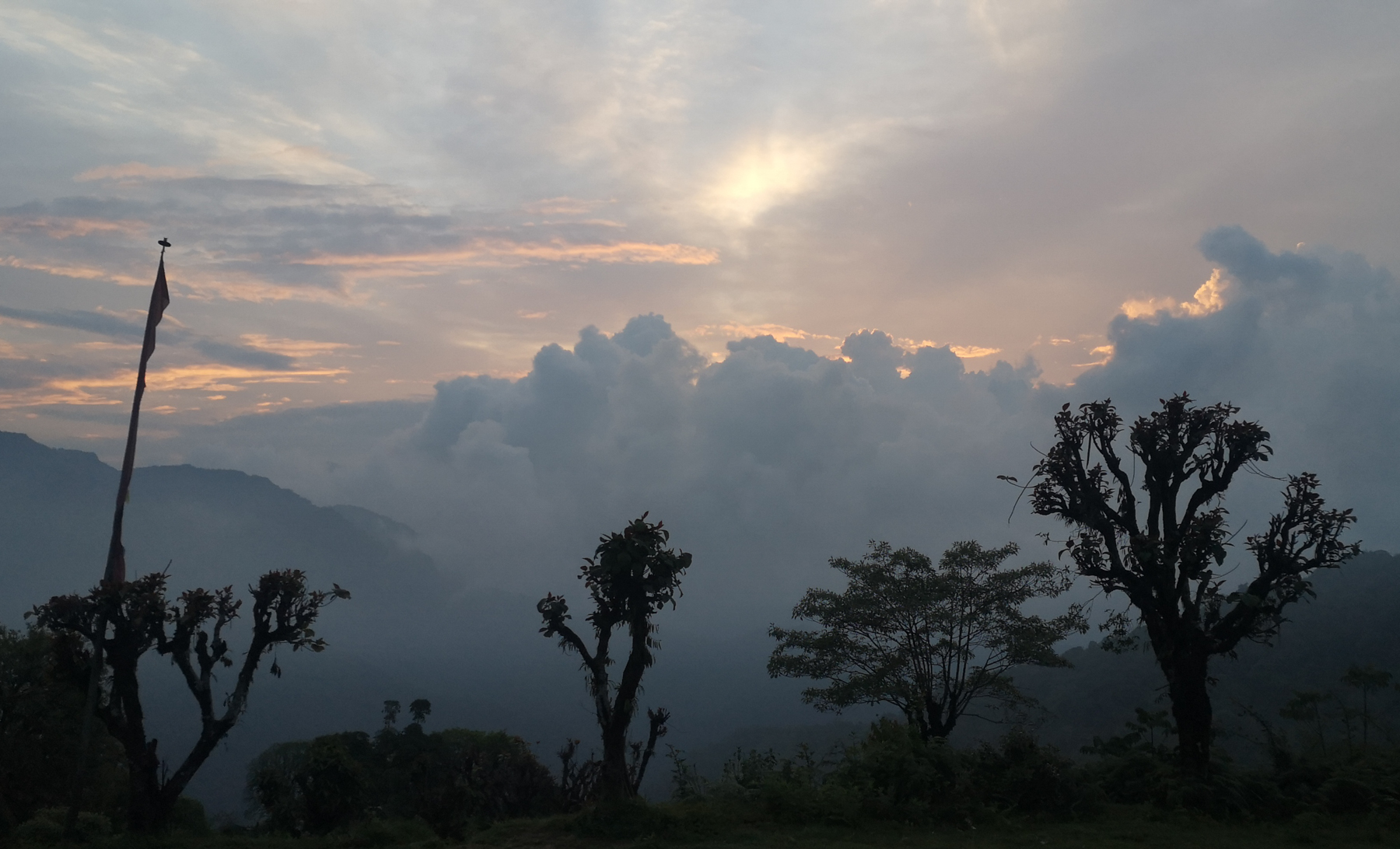 Dawn at Darachu Camp (image by Dave Farrow)