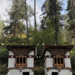 Chortens, Chele La. (image by Dave Farrow)