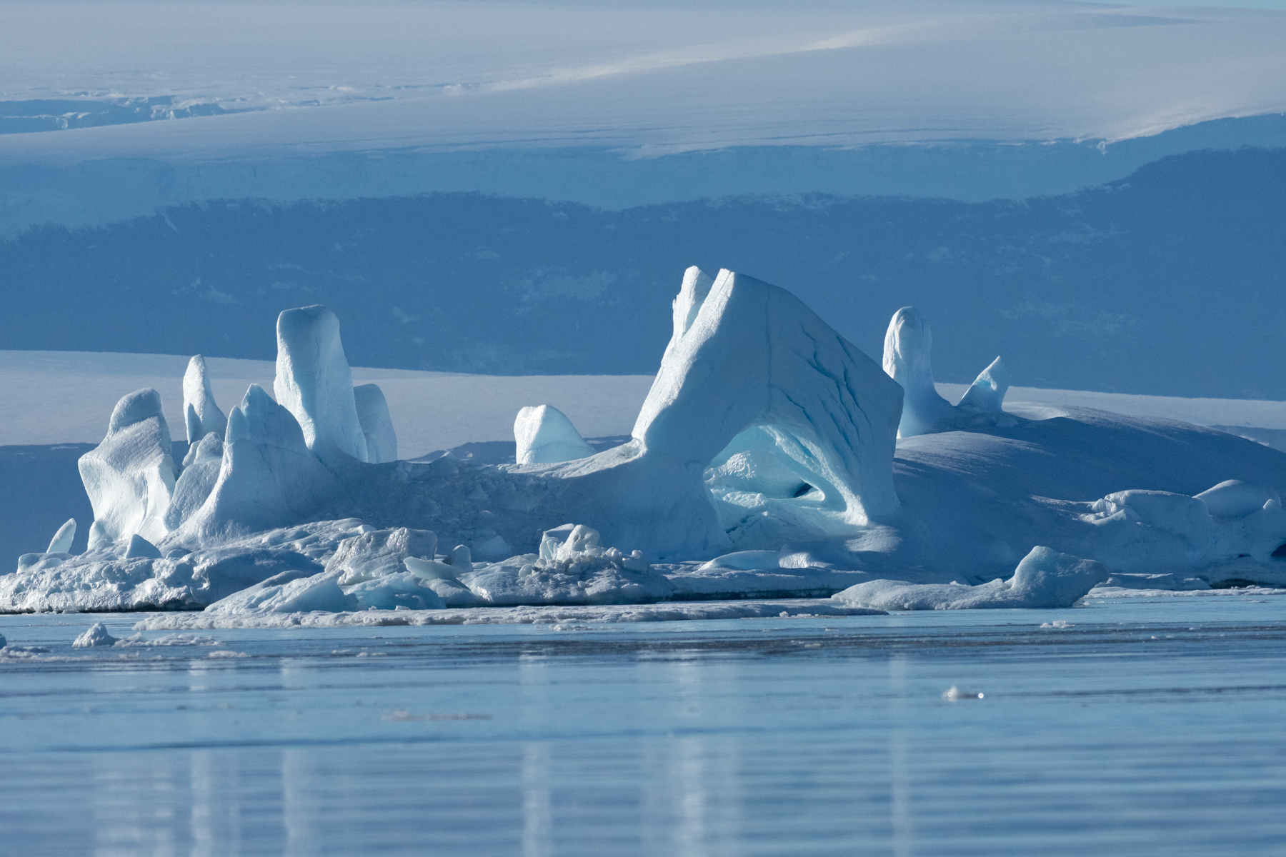 Iceberg (image by Mark Van Beirs)