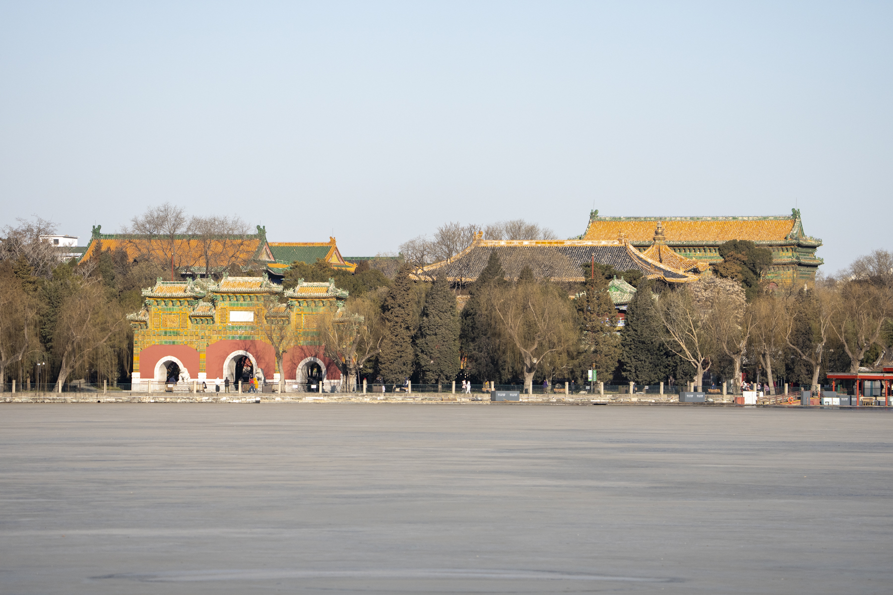 Beihai Park, Beijing (image by Mark Beaman)