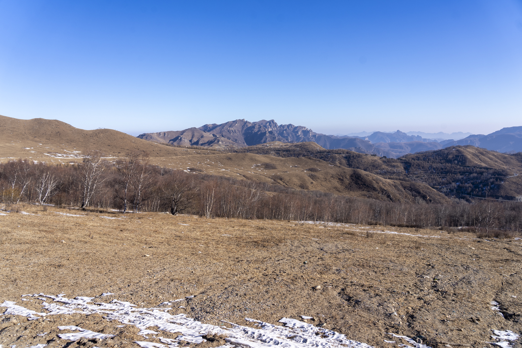 The mountains west of Beijing (image by Mark Beaman)