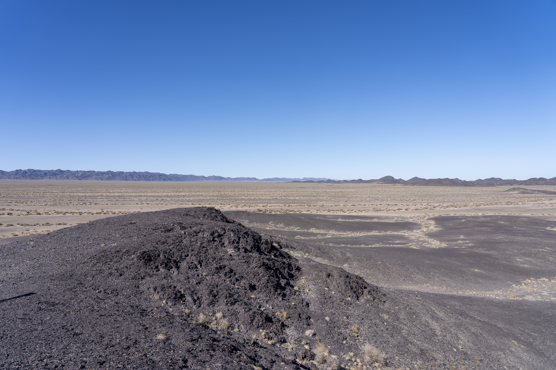Gobi Desert scenery (image by Mark Beaman)