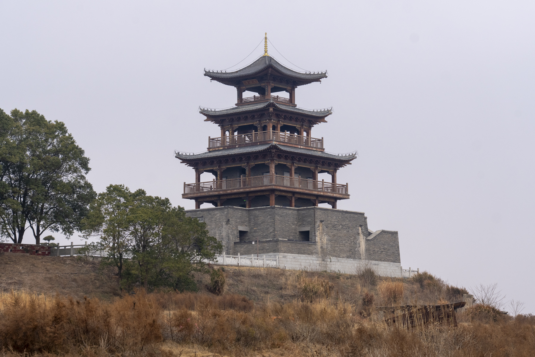 The ancient lighthouse at Poyang (image by Mark Beaman)